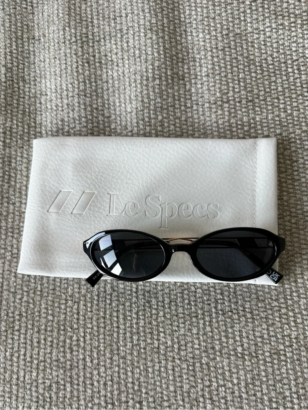 Le Specs classic black